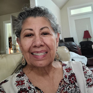 Meet your Posher, Senthia